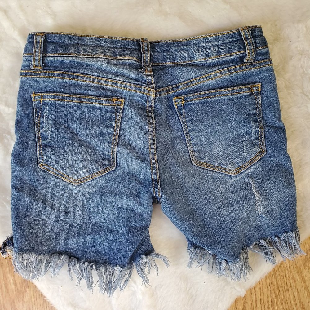 VIGOSS and THE CHILDREN PLACE JEAN SHORTS and FLORAL PEASANT TOP BUNDLE - Picture 3 of 7